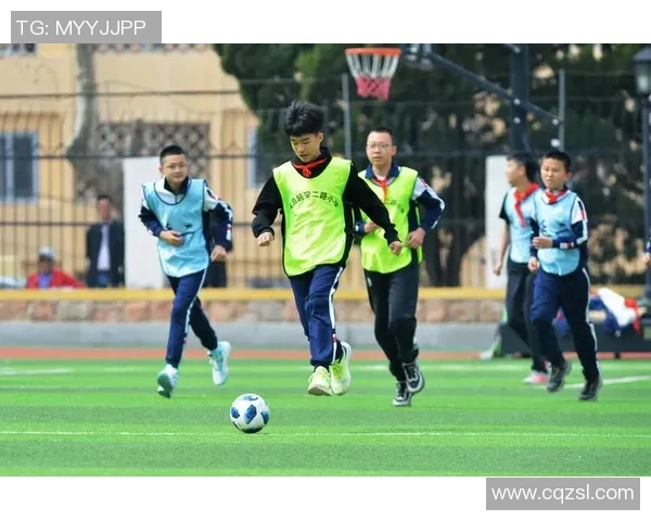 新田足球小将勇闯绿茵场展现青春风采与团队精神的成长之路